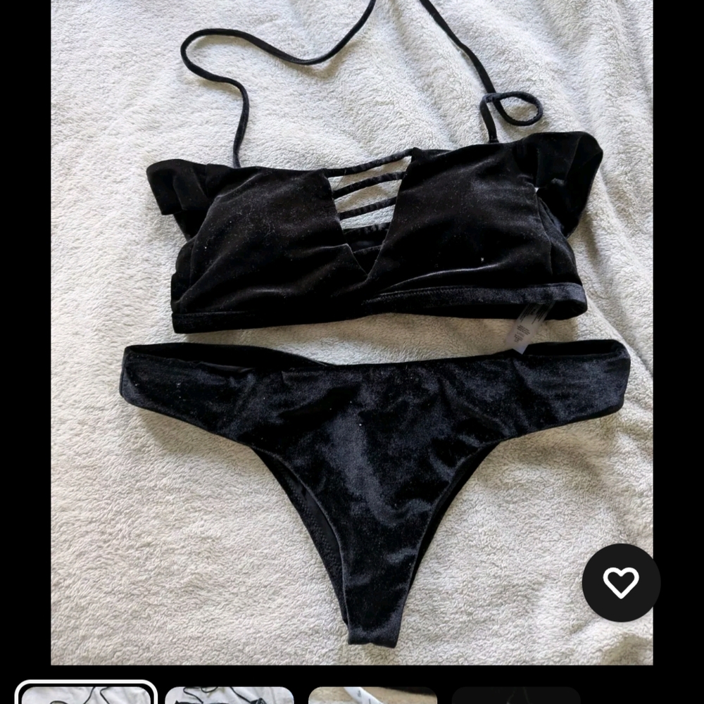 Chic Black Bikini Set